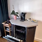 Central 2 Room Apartment Near Sbb