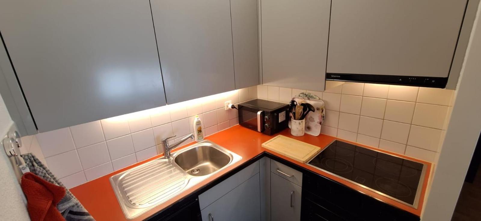 2 Near Sbb Apartment